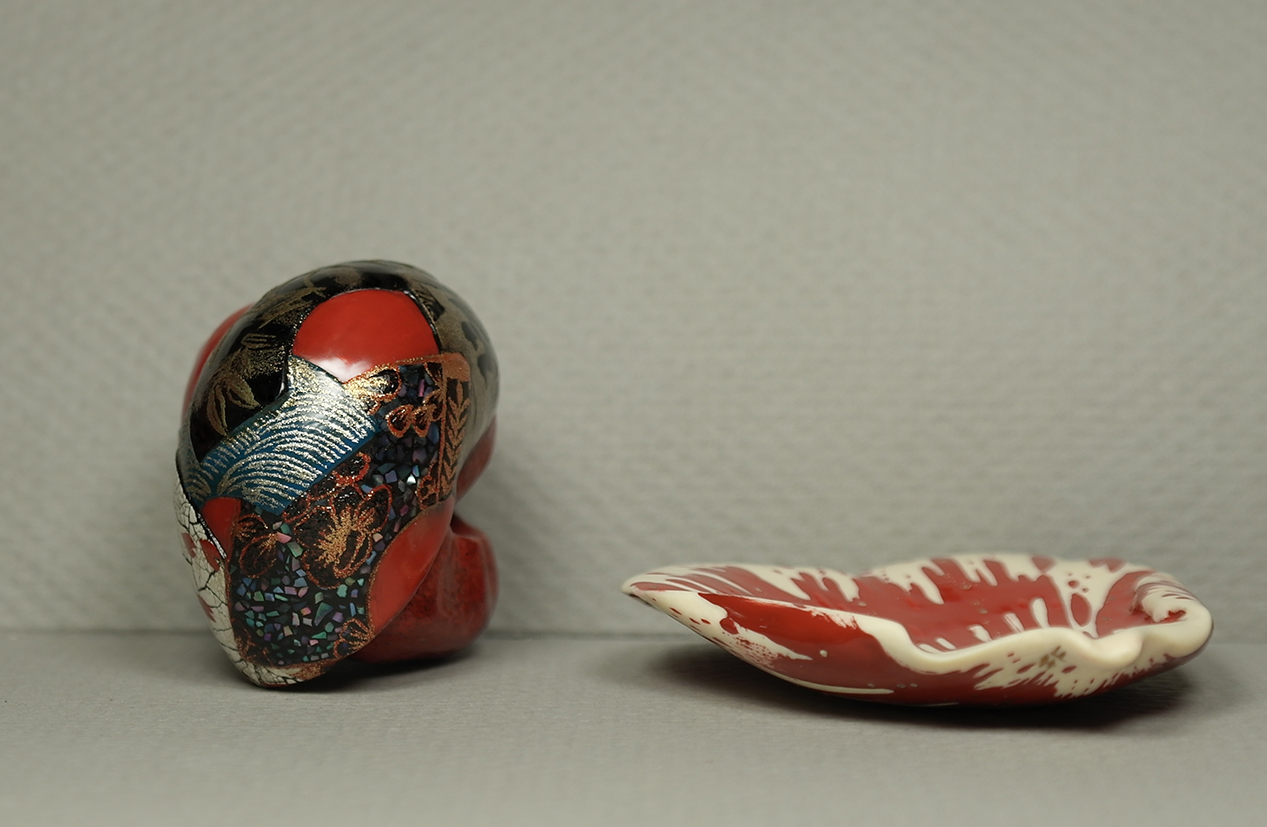 Red snail with fans 010